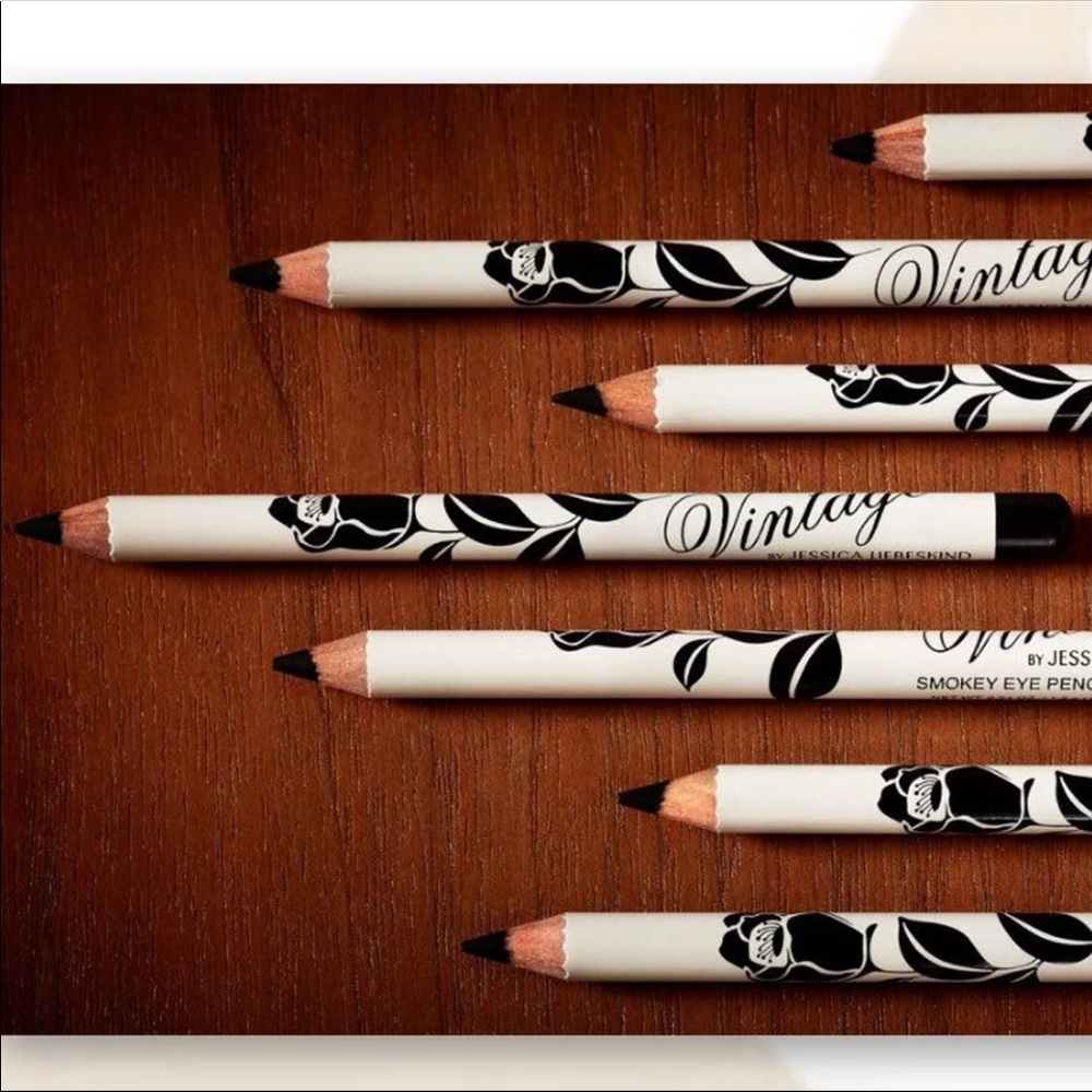 Vintage Smokey Eye Pencil